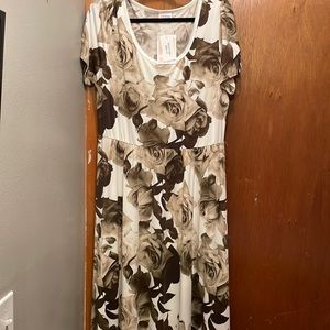 LuLaRoe Riley NWT